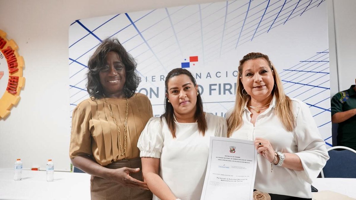 Ministerio de Educación de Panamá tweet media