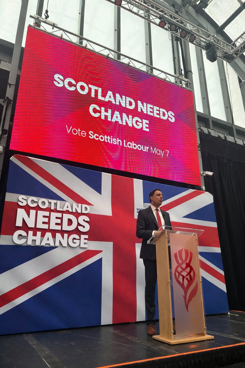 Tam_T_Bam's tweet photo. @kirstyjmcneill @AnasSarwar @ScottishLabour Fixed it for you. No such party registered in Scotland, its UK Labour.
#LabourLiars
#LabourFriendsOfPedos https://t.co/uj1Mwl1rNV