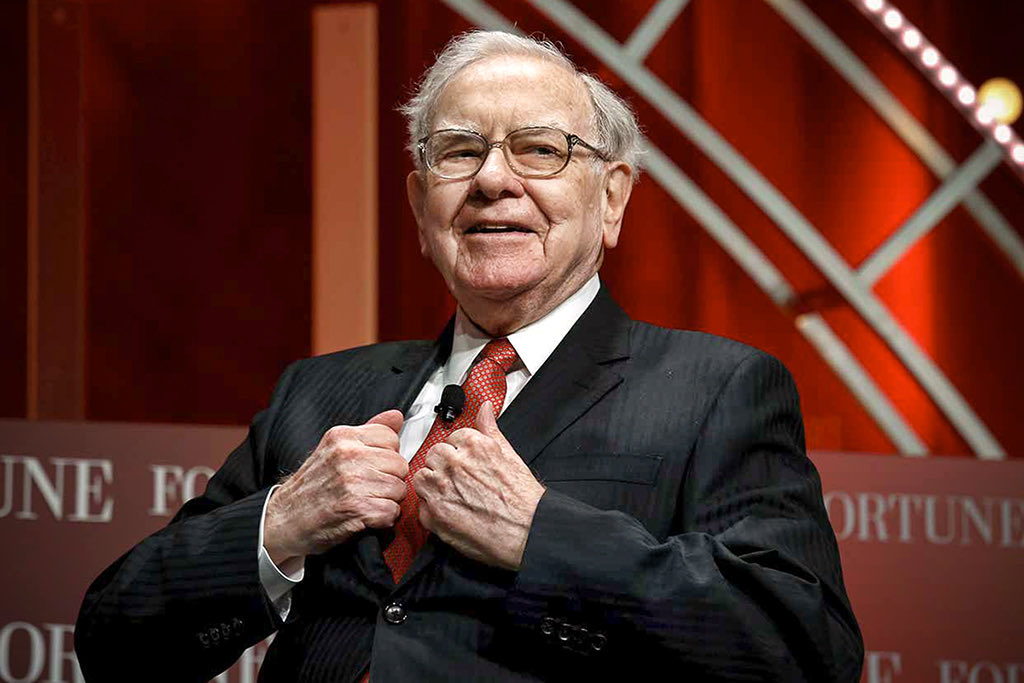 >>>As pessoas não sabem mas minha estratégia de opções é baseada nos ensinamentos de Warren Buffett:

>Buffett e Munger usaram opções durante décadas. Mas eram críticos severos do modelo. 
 
>Não porque ele fosse inútil, mas porque o mercado o tratava como verdade absoluta.

>A