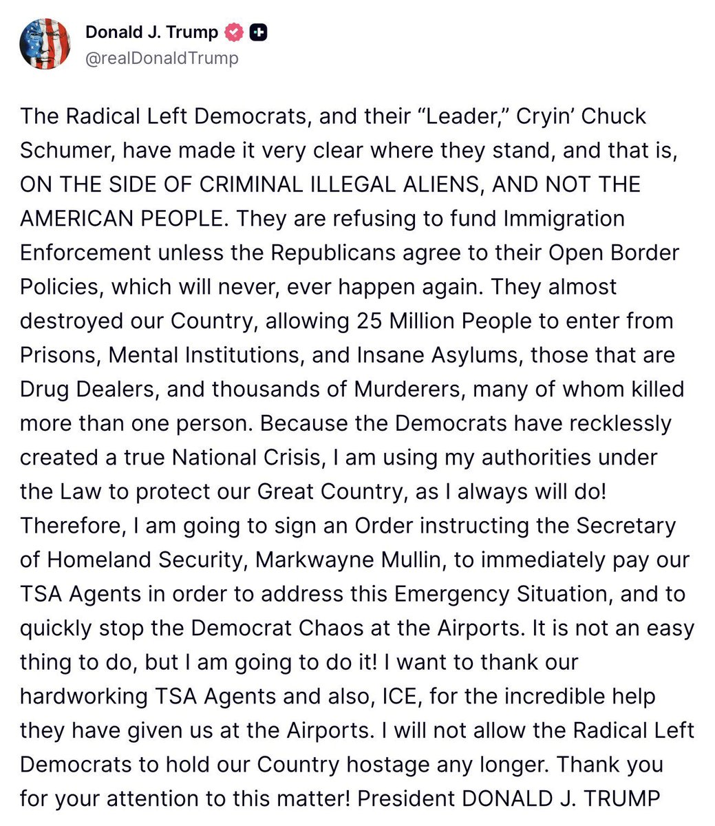 emeequis's tweet image. 🚨 Pago urgente en aeropuertos: Donald Trump anuncia orden para garantizar salarios a agentes de la Administración de Seguridad en el Transporte.
⚠️ Presupuesto detenido afecta operaciones.
#EEUU #Trump #TSA #Aeropuertos #Gobierno