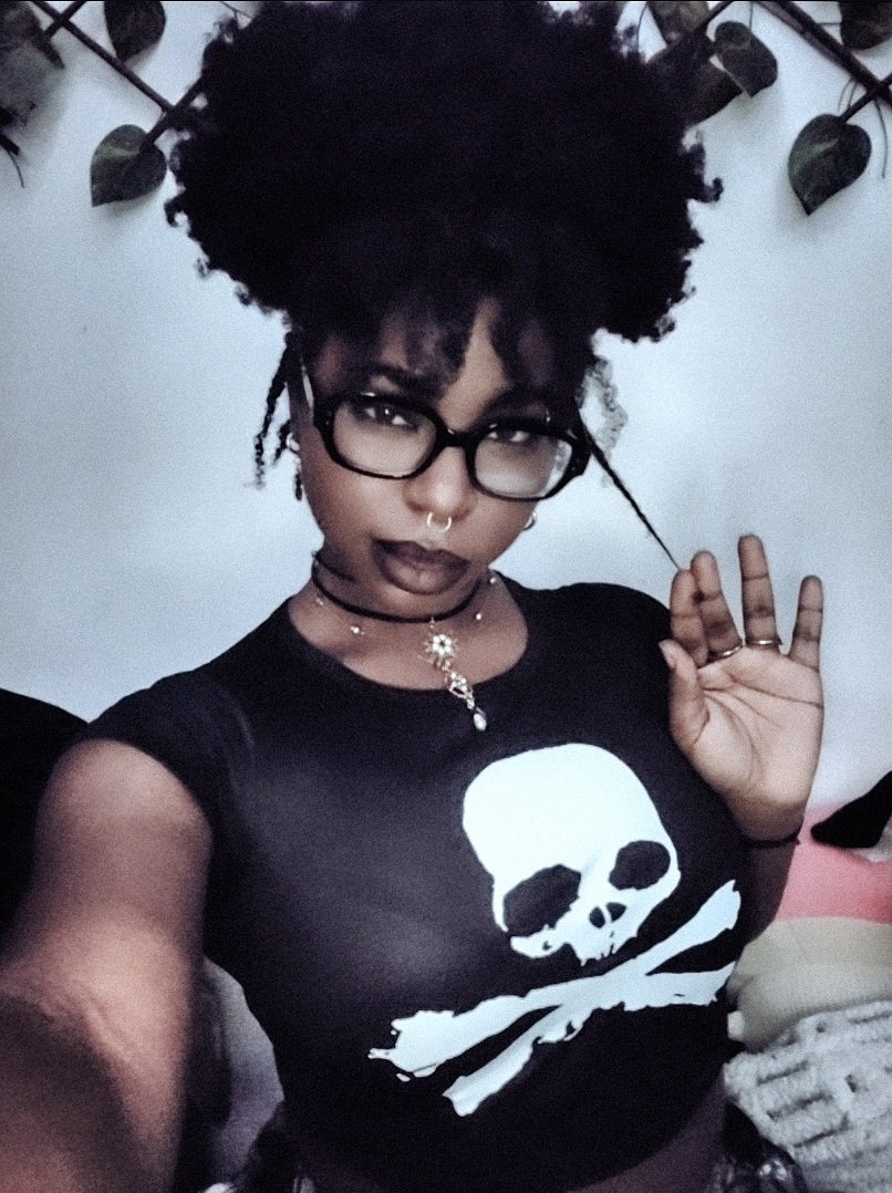 Gαια⋅𖤓⋅⋆ tweet media