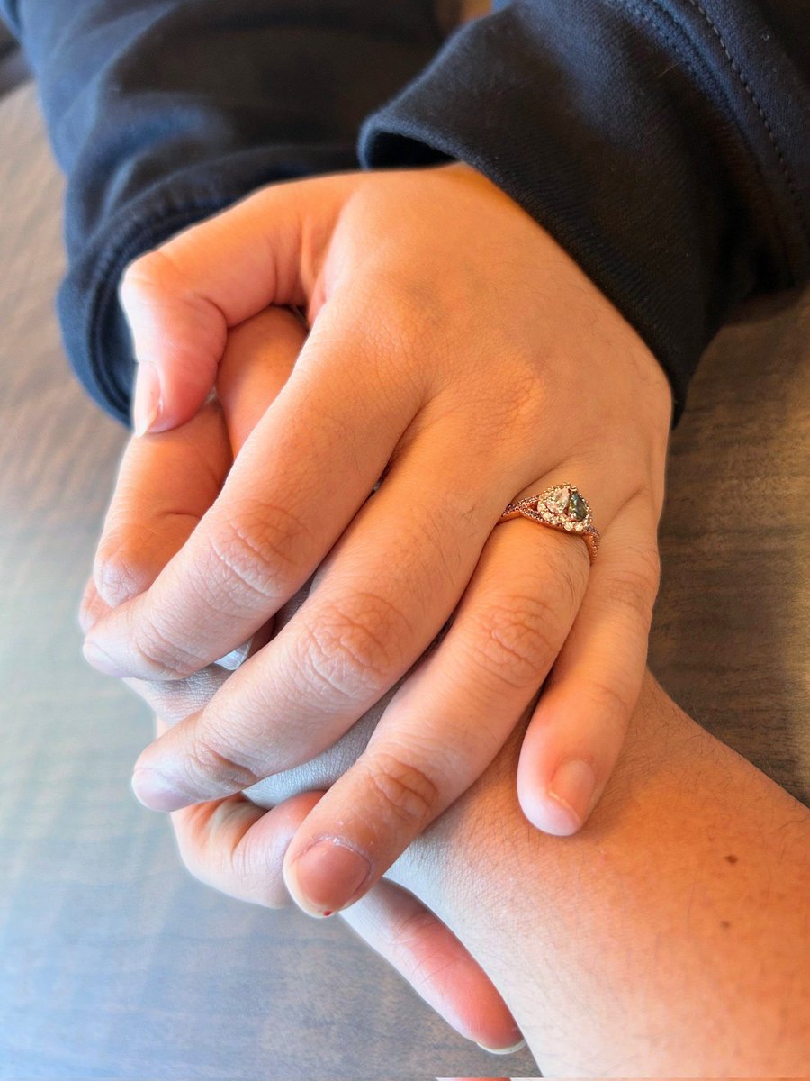 εphelina🌱 VGEN COMMS OPEN tweet media