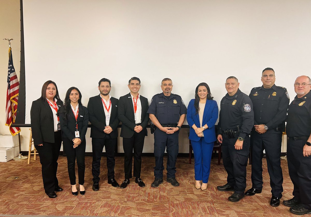 TranscarExpress's tweet photo. Today was a very productive day in Brownsville! 
We held a great meeting with the CBP Brownsville team and representatives from CANACAR Matamoros.
Open dialogue, clear ideas, and concrete progress to keep strengthening cross-border logistics and trade.
Collaboration between Mexico and the United States is key to moving the industry forward. Keep working together! 🇲🇽🇺🇸