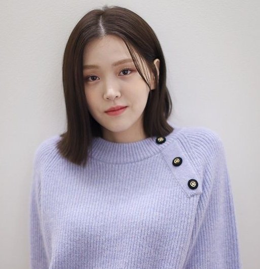 #ShinJaeHa and #KimJiEun to play siblings in JTBC'S upcoming drama 'Gold Digger' starring #KimHeeAe and #NohSangHyun.

Synopsis : Gold Digger' is a drama based on the British BBC series of the same name. The original depicted the story that unfolds when a divorced woman