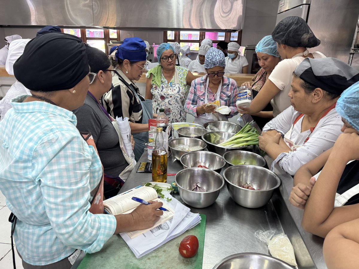 Intur León tweet media