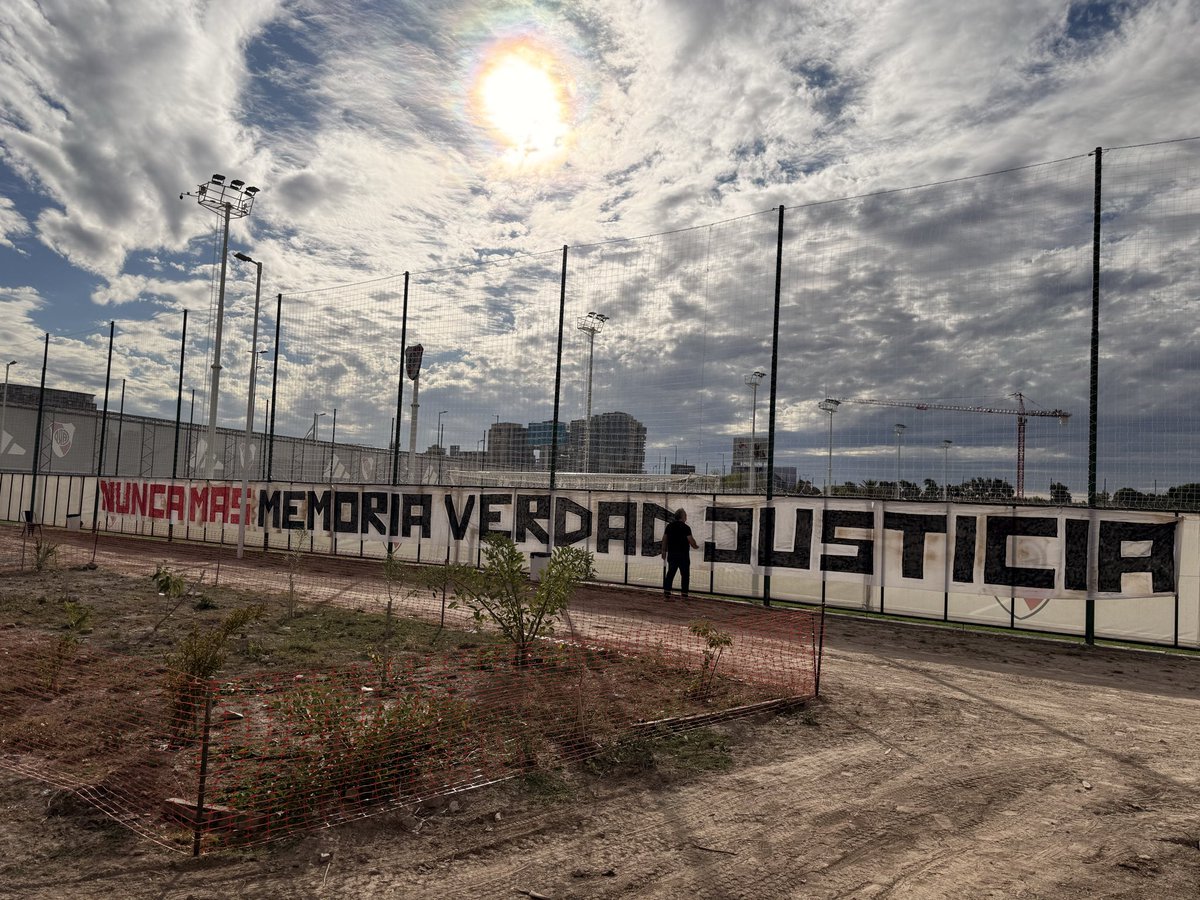 Javier H Garcia tweet media