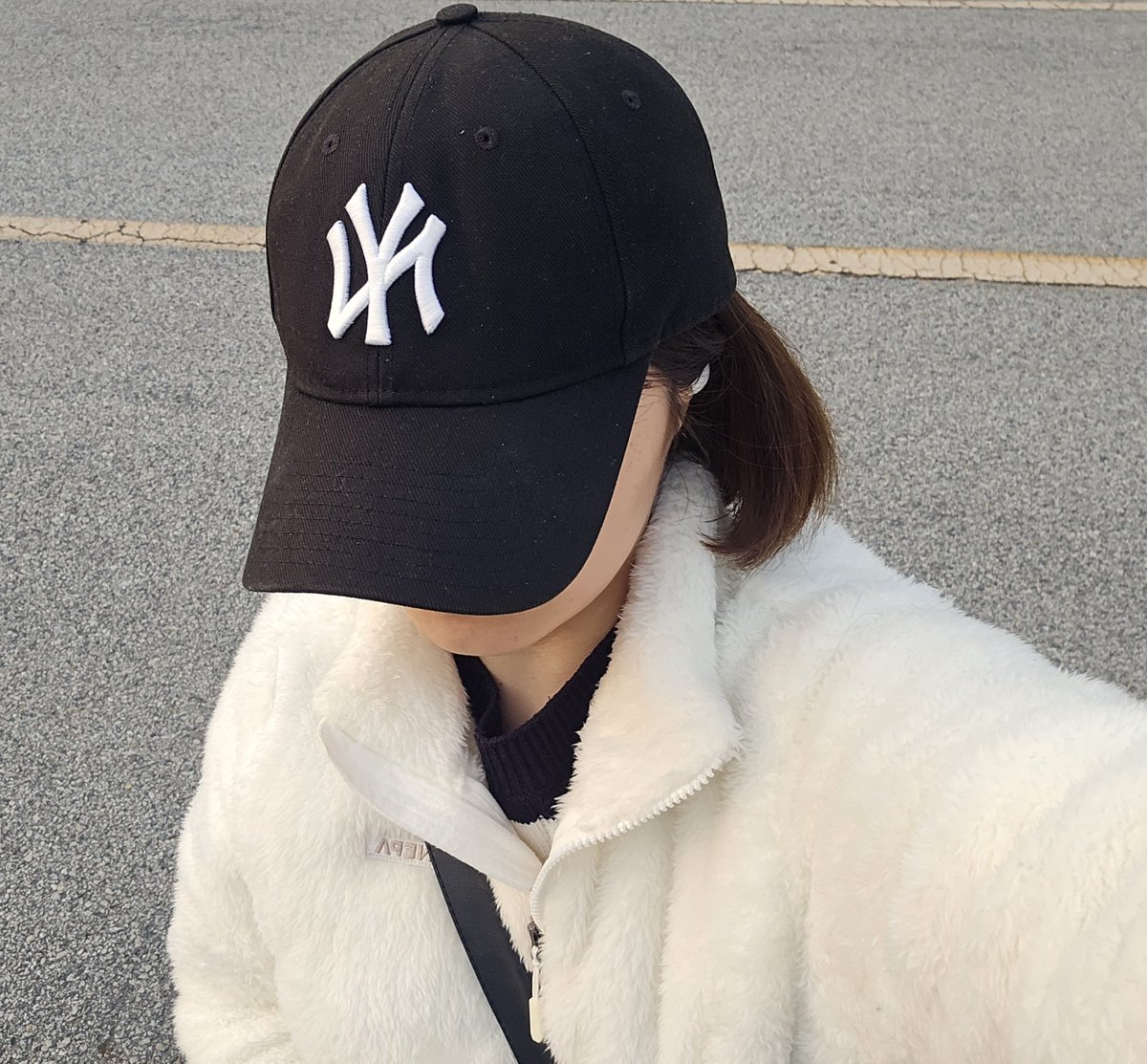 ye_cherryhee's tweet photo. 普段利用している空港は日本行きの便がほぼ満席で、行くことができず、オーディションにも参加できない状況でした 😂
方法を見つけて、家から遠く離れた空
港まで早朝から電車を3回乗り換え、
今は日本行きの飛行機を待っているところです..🥹 準備期間が1週間と非常
に短く心配ですが、頑張ります💪 https://t.co/Mhxpb31PxU