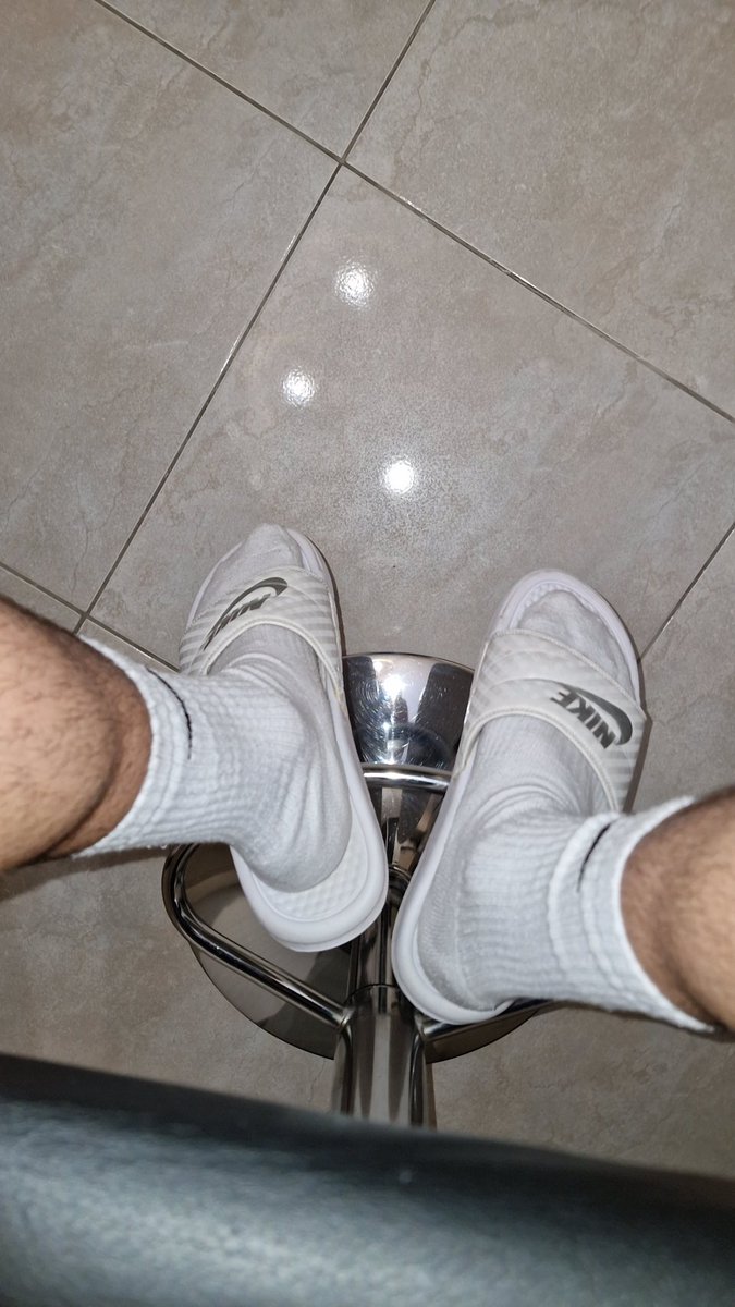 Maitre jimmy 0.3k tweet media