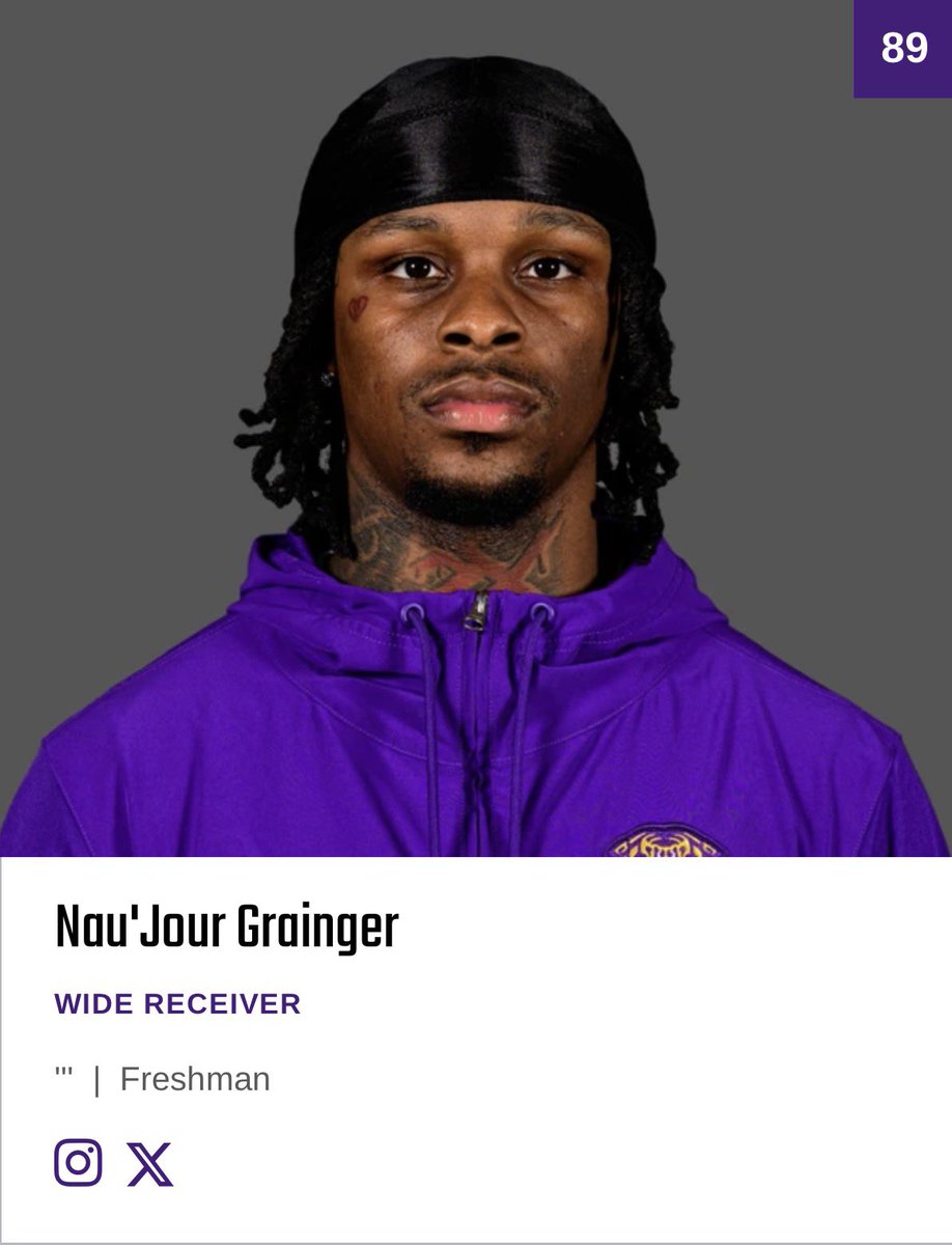 paydayfantasy's tweet image. BREAKING: 26 year old rapper, Toosii (Nau’Jour Grainger) has officially been added to LSU’s football roster as a freshman WR.

He is 5’8, 165 lbs and will officially wear #89

Sam Leavitt has another target on the field 🔥