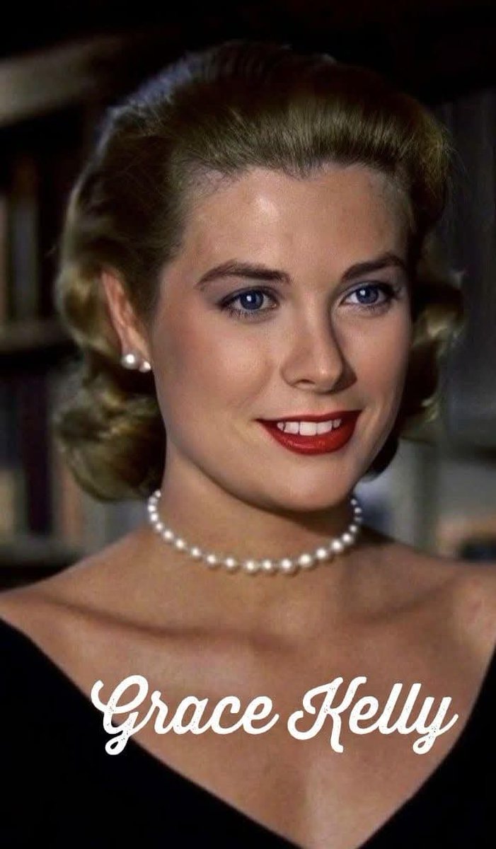 Costa Brava 🌞 🏊 tweet media