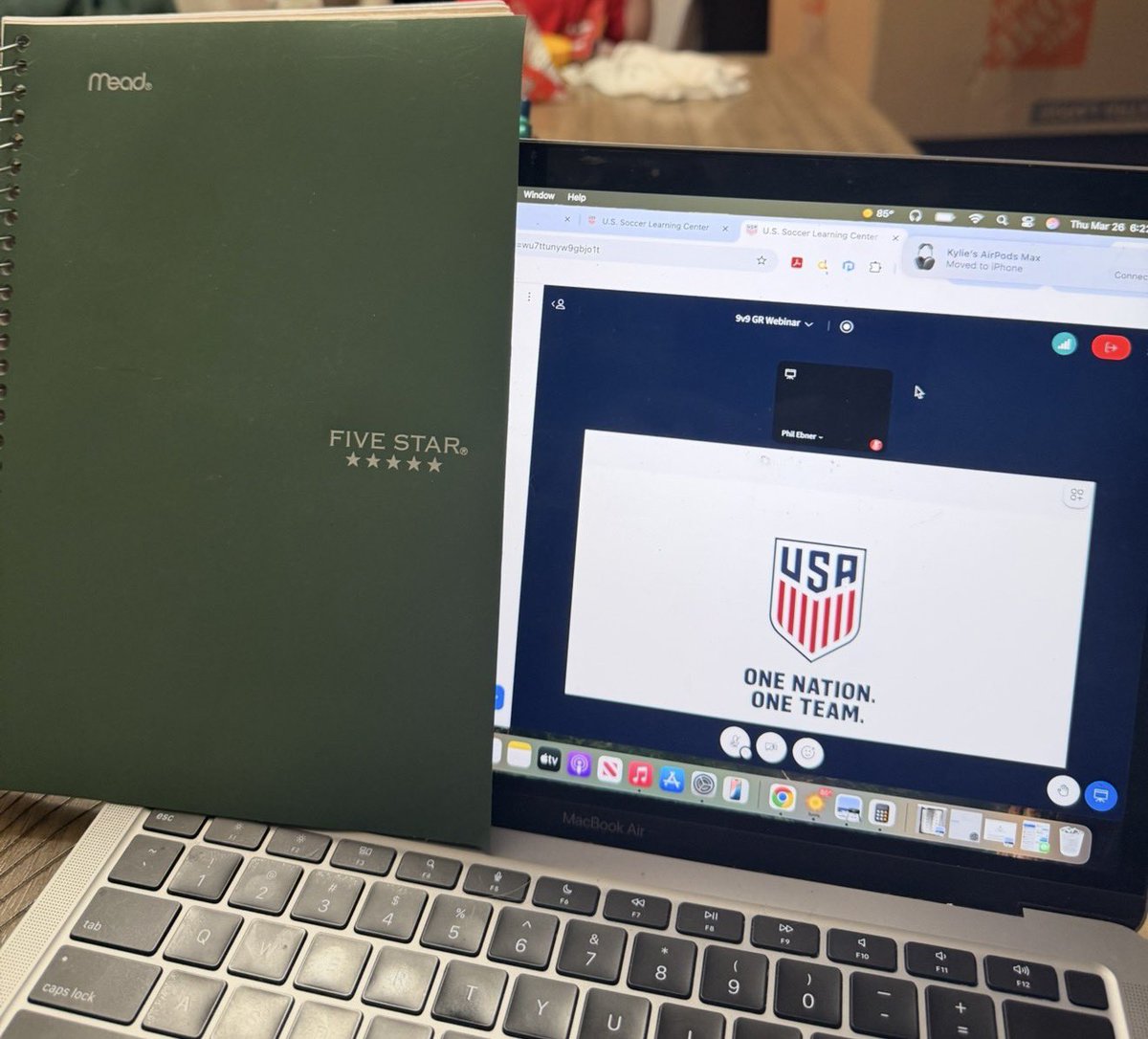 kaustinsoccer's tweet photo. Investing in growth never goes out of style. ⚽️📚 Juggling motherhood + coaching isn’t always easy—but showing up for my players means continuing to show up for myself, too. Leveling up with the next @ussoccer coaching license otw to my D license

#OneNationOneTeam https://t.co/66DE76TVTJ
