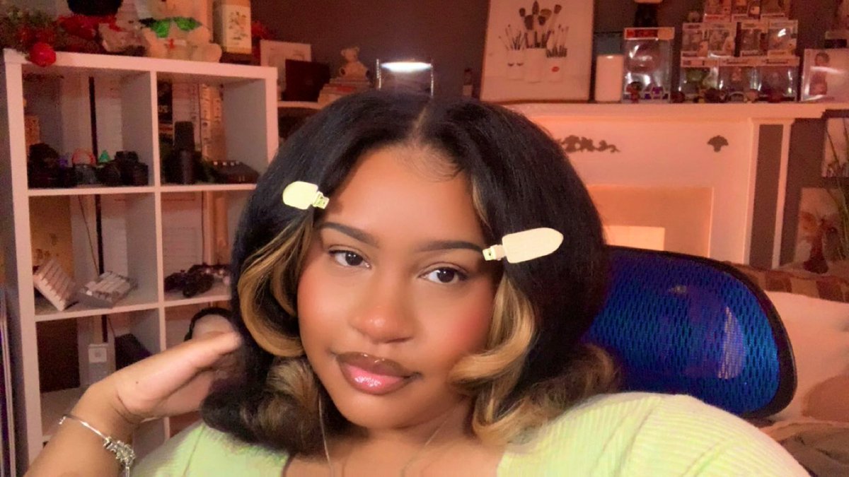 pluzsizebarbiee's tweet photo. Hey you 😘 https://t.co/flVYMwKwZz