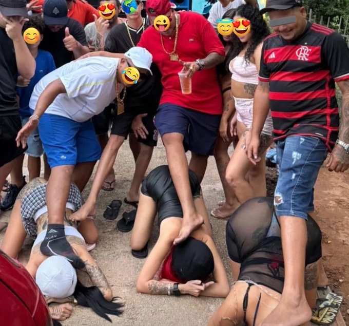 Mestre do Xadrez 4D. 🇺🇬 🇨🇳 🇸🇦 🇰🇪 tweet media