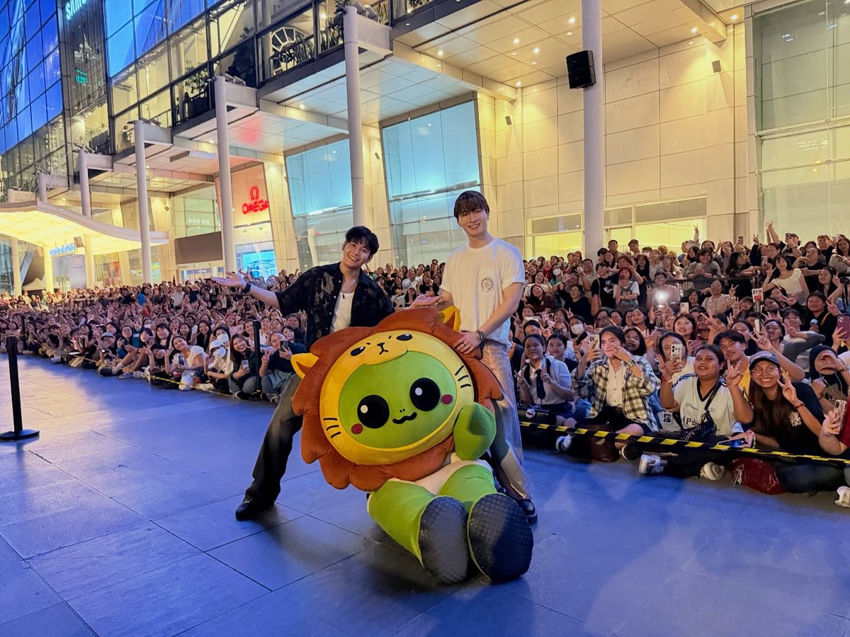 SINGTOFC_TH tweet media