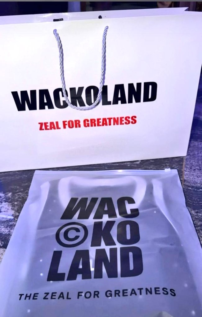 OgundeleTemitope tweet media