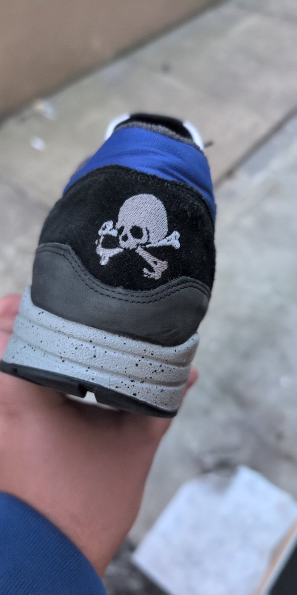 trin. aka The Air Max Guy tweet media