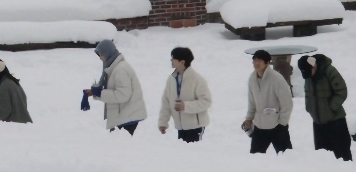 악ꖮખꖮ🐧 tweet media