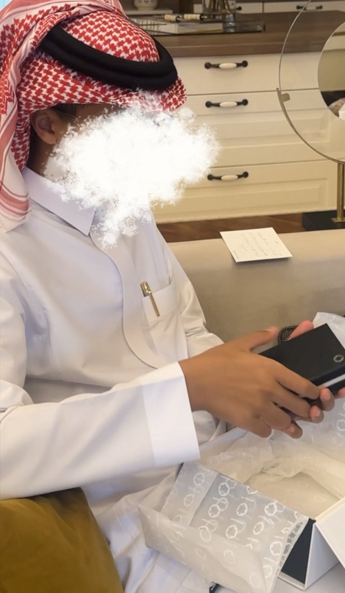 أدام الله أعيادنا بقرب من نحب
عيدكم سعيد ❣️