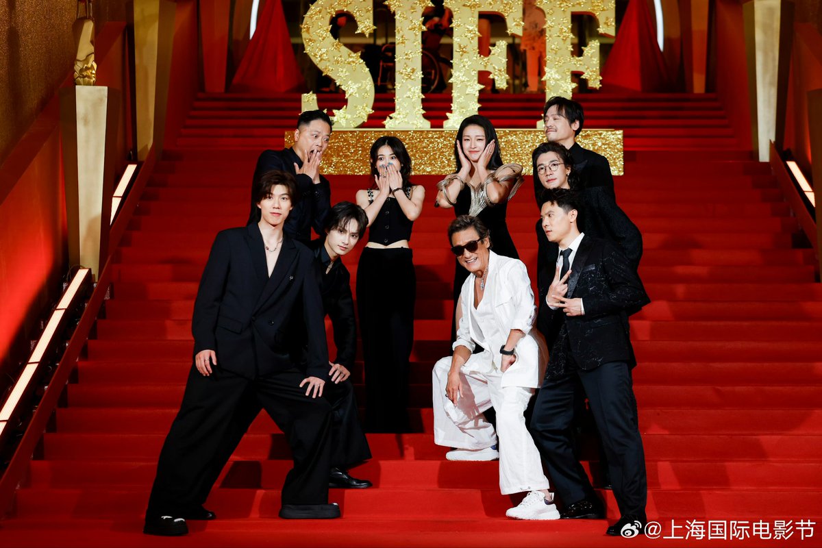 fleur. °☽°.⋆ tweet media