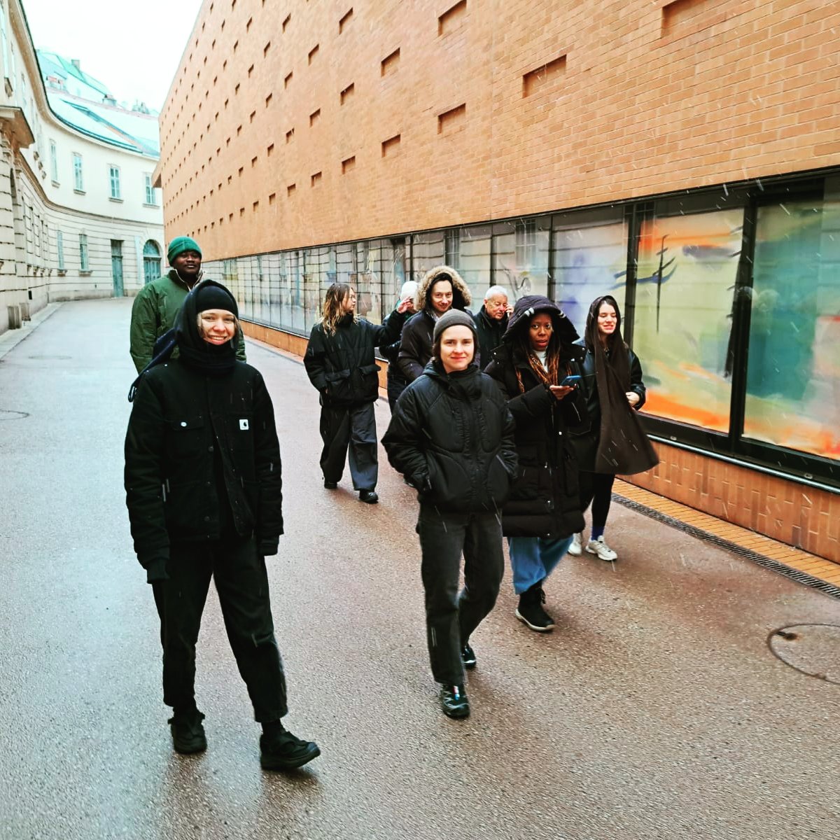 SergeBulat's tweet image. A temporary system of people, practices, and shared time.
Grateful for everyone who shaped these weeks - the conversations, the presence, the gestures. 

#artistresidency #vienna