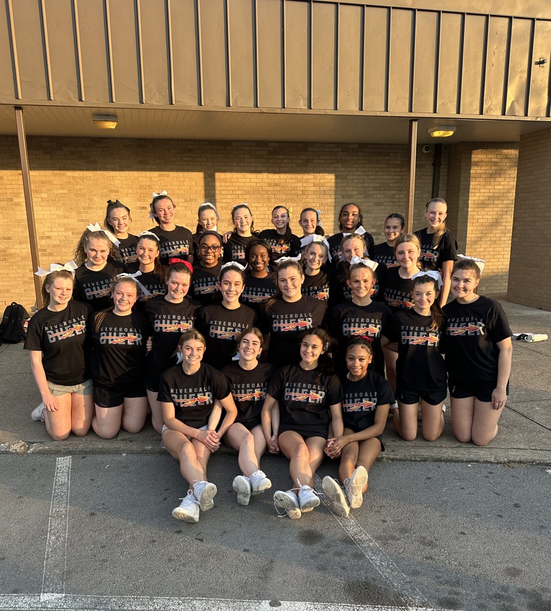 ⓇⒾⓋⒺⓇⒹⒶⓁⒺ ⒸⒽⒺⒺⓇ tweet media