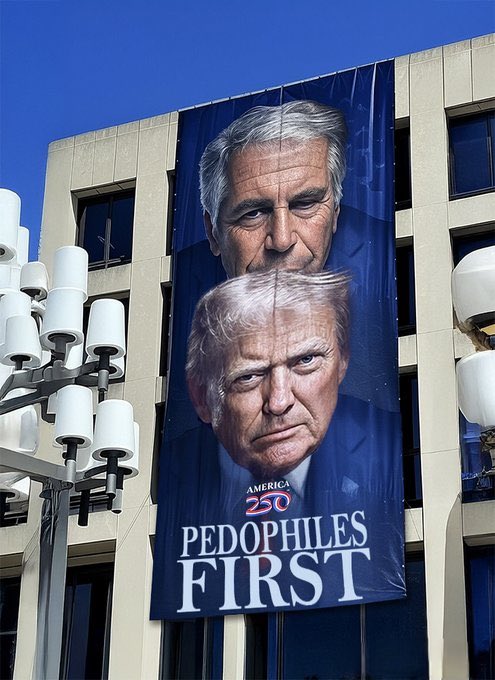 Rage against the dying of the light 👊🇺🇸🔥 tweet media