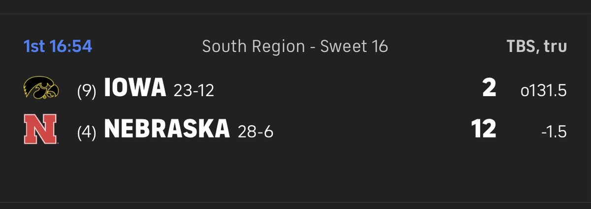 Richard Swinging tweet media