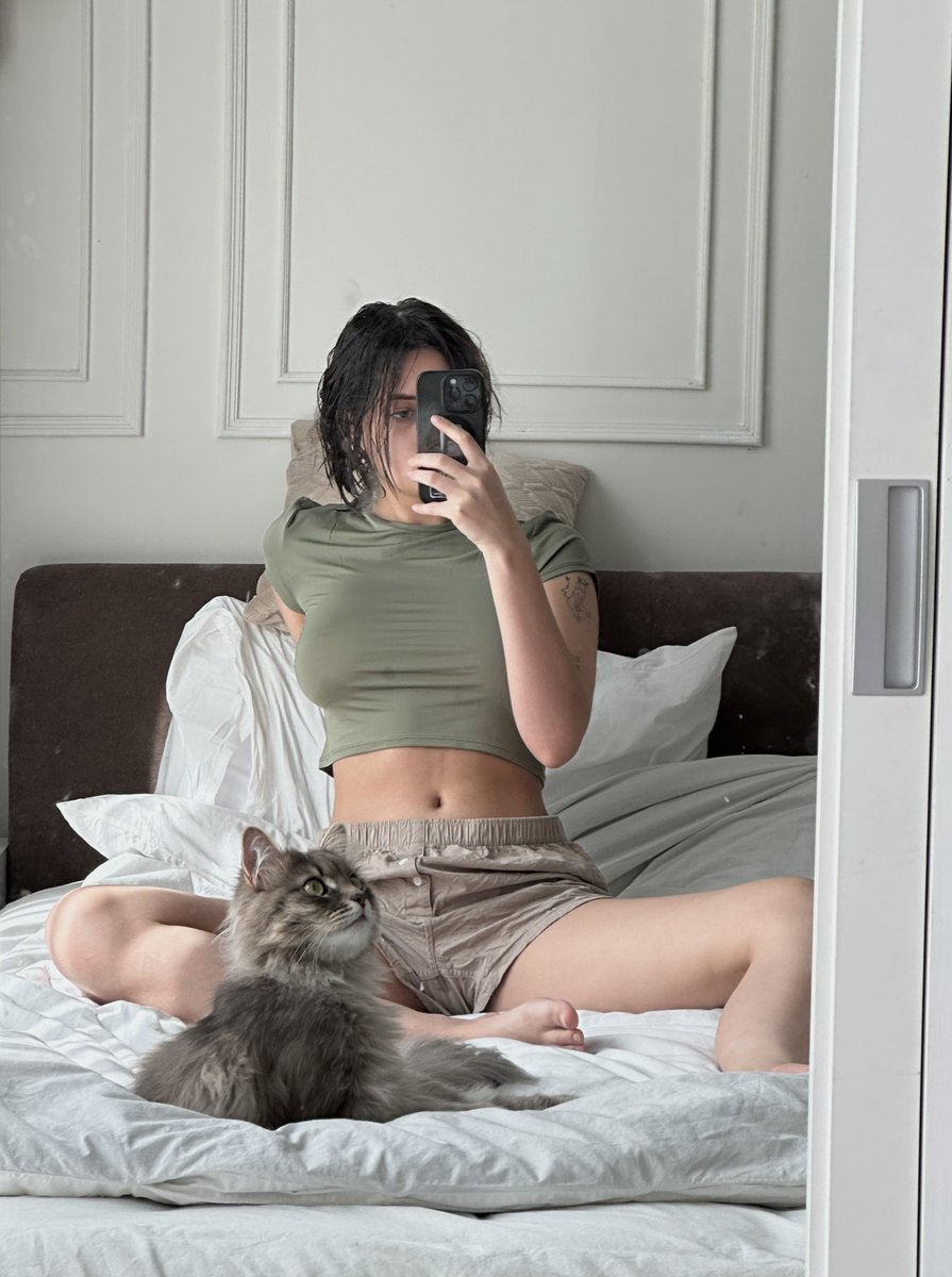 Murmuriel tweet media