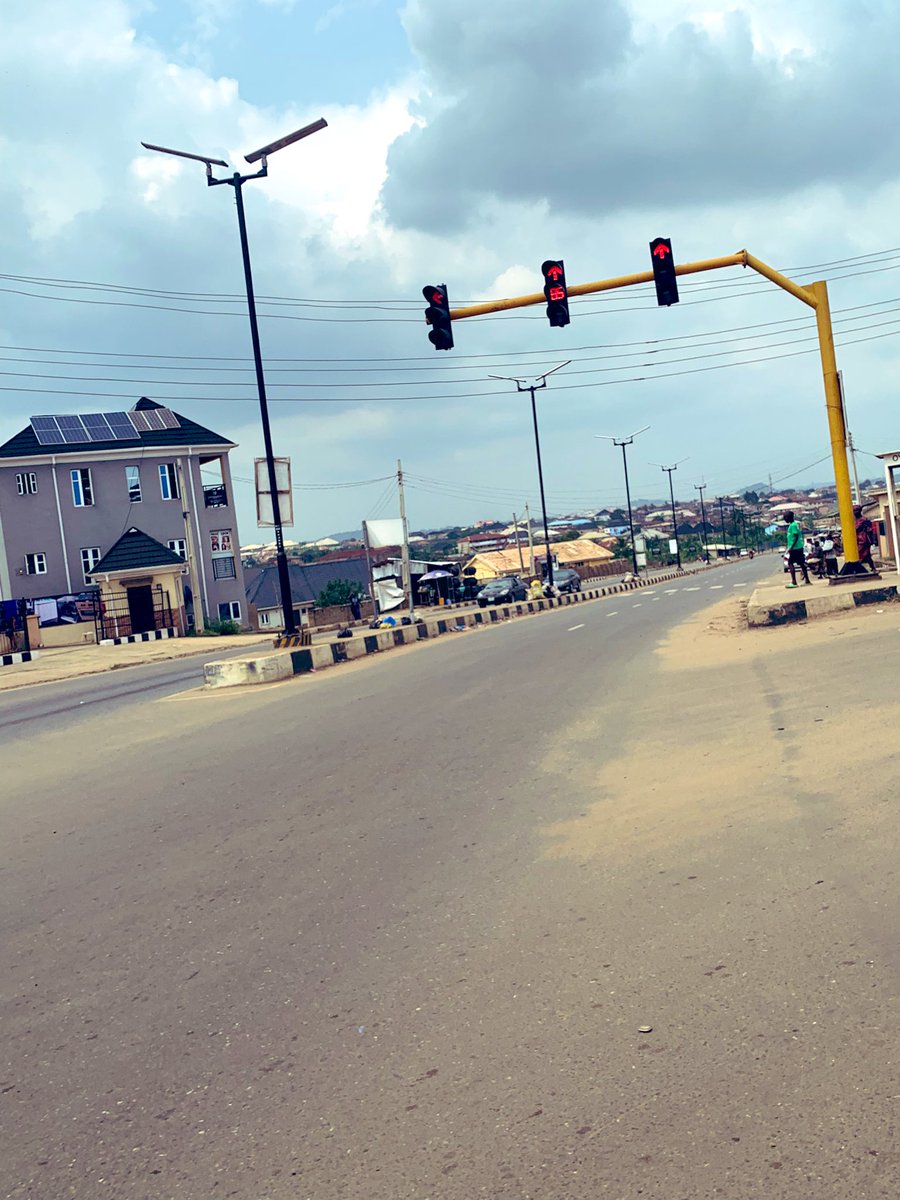 Educated Tailor🎓✂🌍🦅💜 tweet media