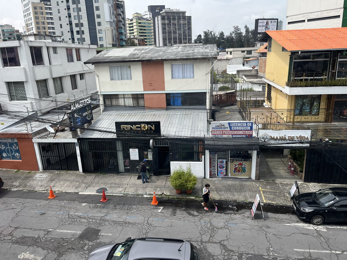 Edison Velasco tweet media