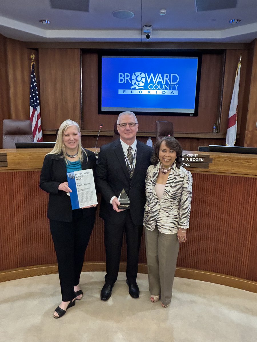 FLLFlyer's tweet photo. A big shoutout to our CEO/Director of Aviation, @markegale, who received the American Association of Airport Executives (AAAE) Distinguished Service Award at today's Broward County Board of County Commissioners meeting from AAAE Chair Rebecca Hupp. Gale was recognized for his outstanding leadership, achievements, and service, which have left a lasting impact on his airport, colleagues, and communities, noted Hupp in presenting the award, one of the association's highest honors for an airport professional. Congratulations, Mark, and so well deserved! @AAAEDelivers @browardinfo  

*FLL is a service of the Broward County Board of County Commissioners.