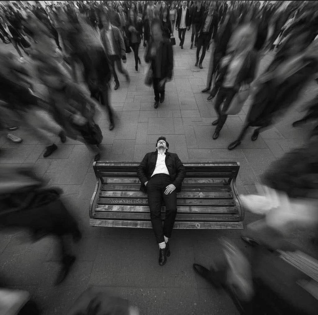 Ice dollar tweet media