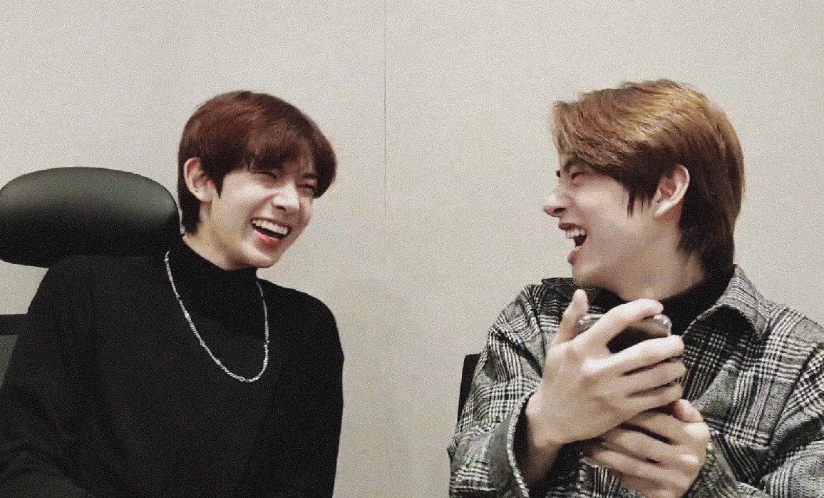 fixonikeu's tweet photo. lord please bring my heejake back together again https://t.co/Htkak3GhUz