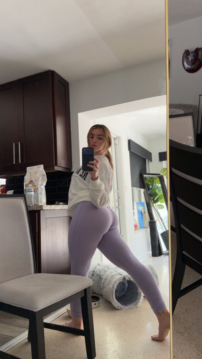 carley cake tweet media