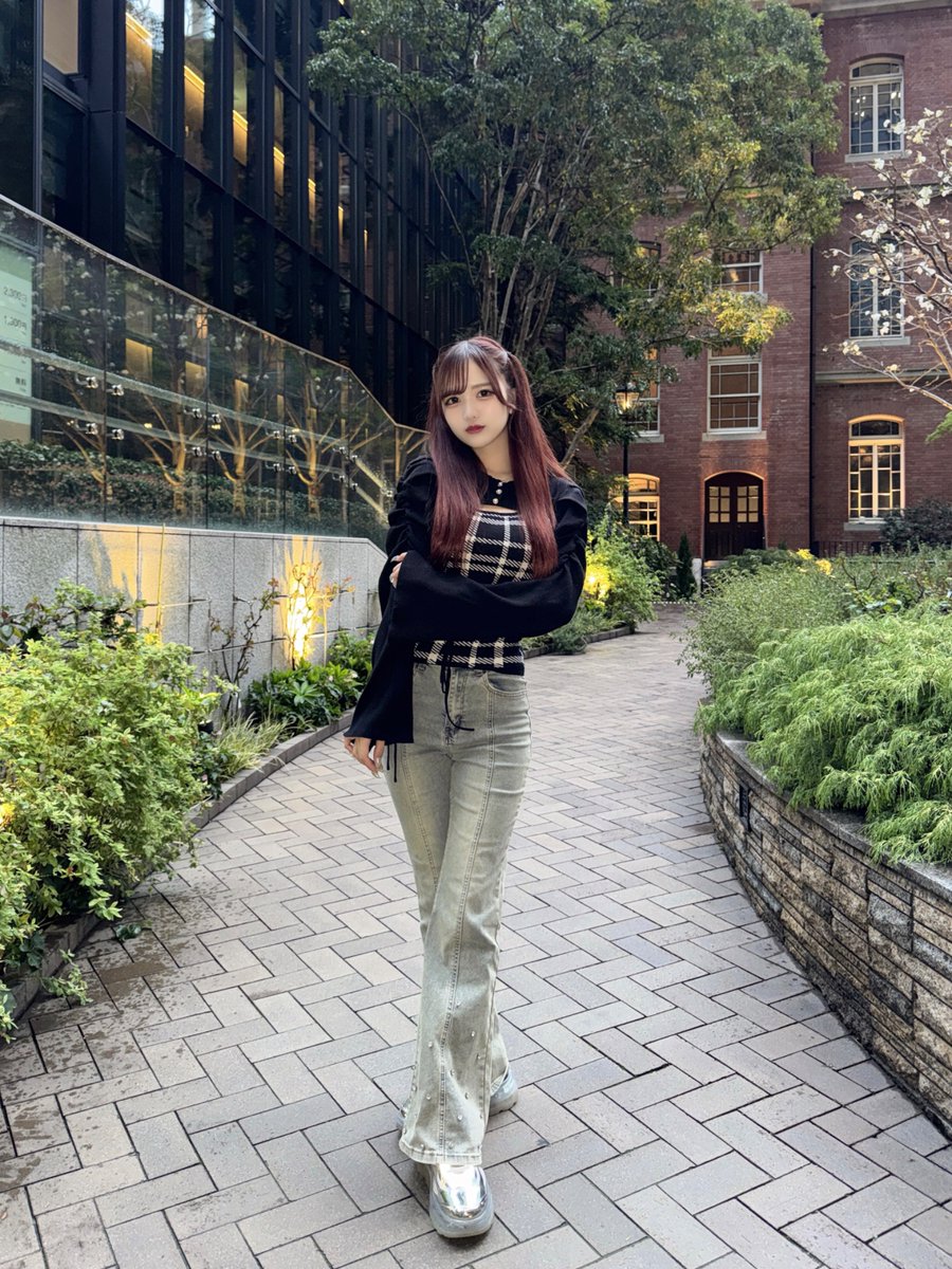 東雲しおり【ワンダーウィード 天】 tweet media