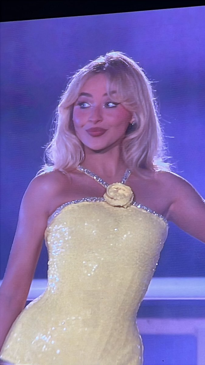 maria 🐝☀️BENOPHIE ERA tweet media