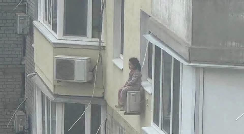 زيزفونة العاصي tweet media