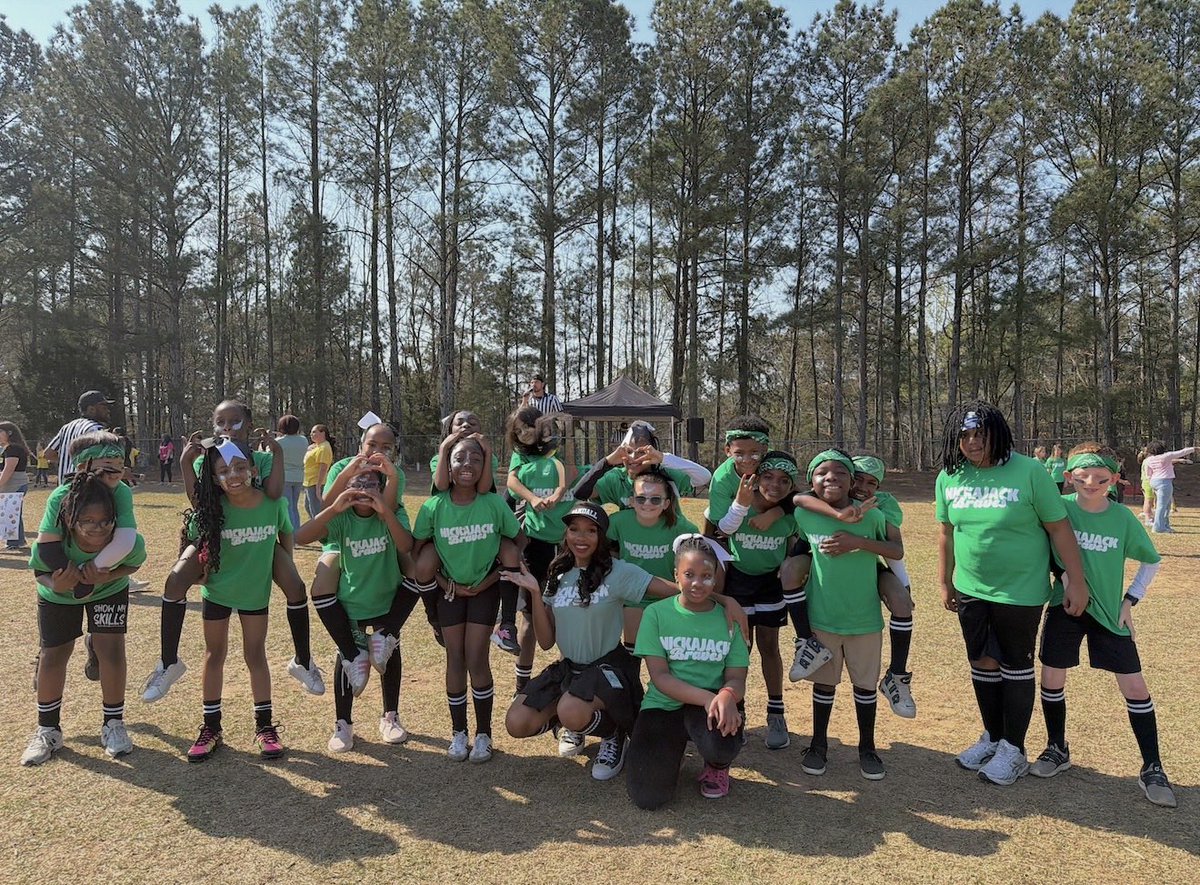 Jasmine Randall tweet media