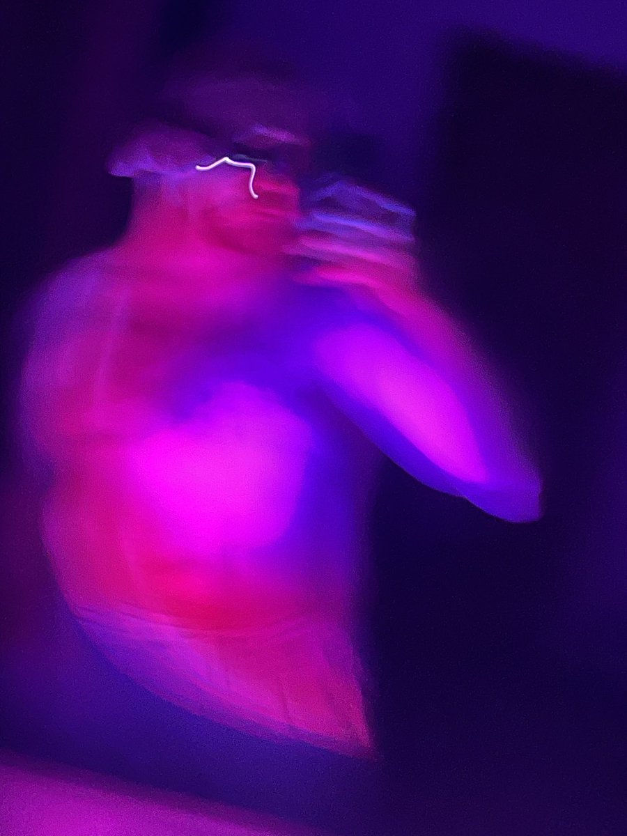 Айван tweet media