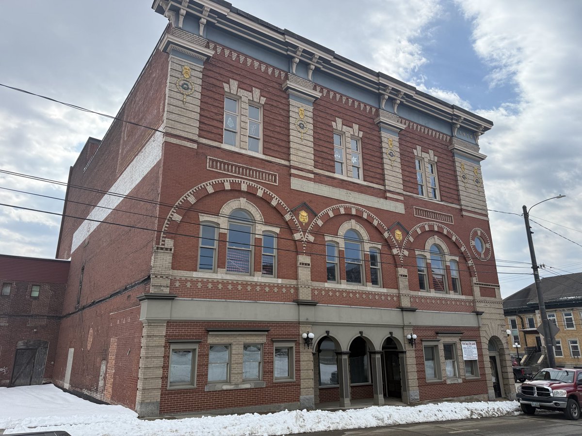 Landlord 🇺🇸 tweet media