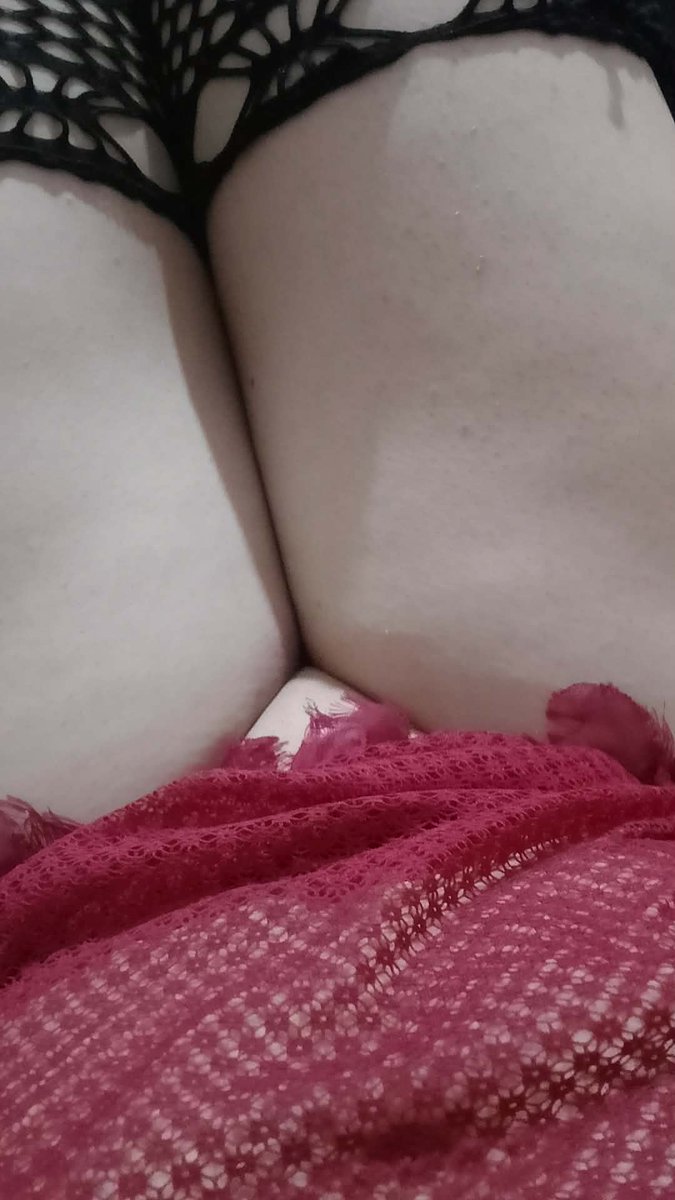 Fady بنوتي (crossdresser. femboy) tweet media