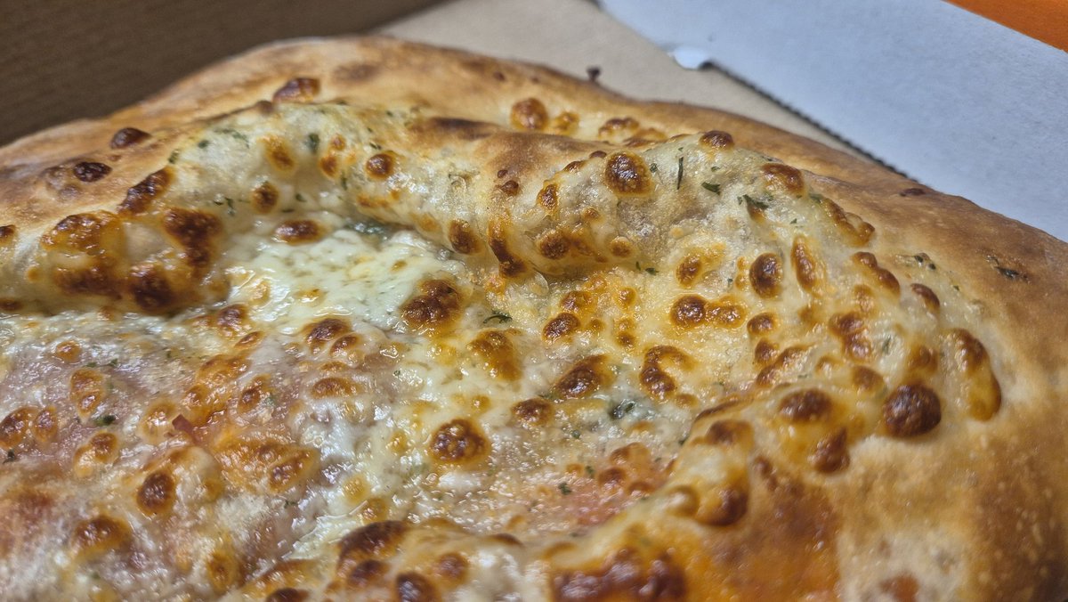 Pizza Slayer tweet media