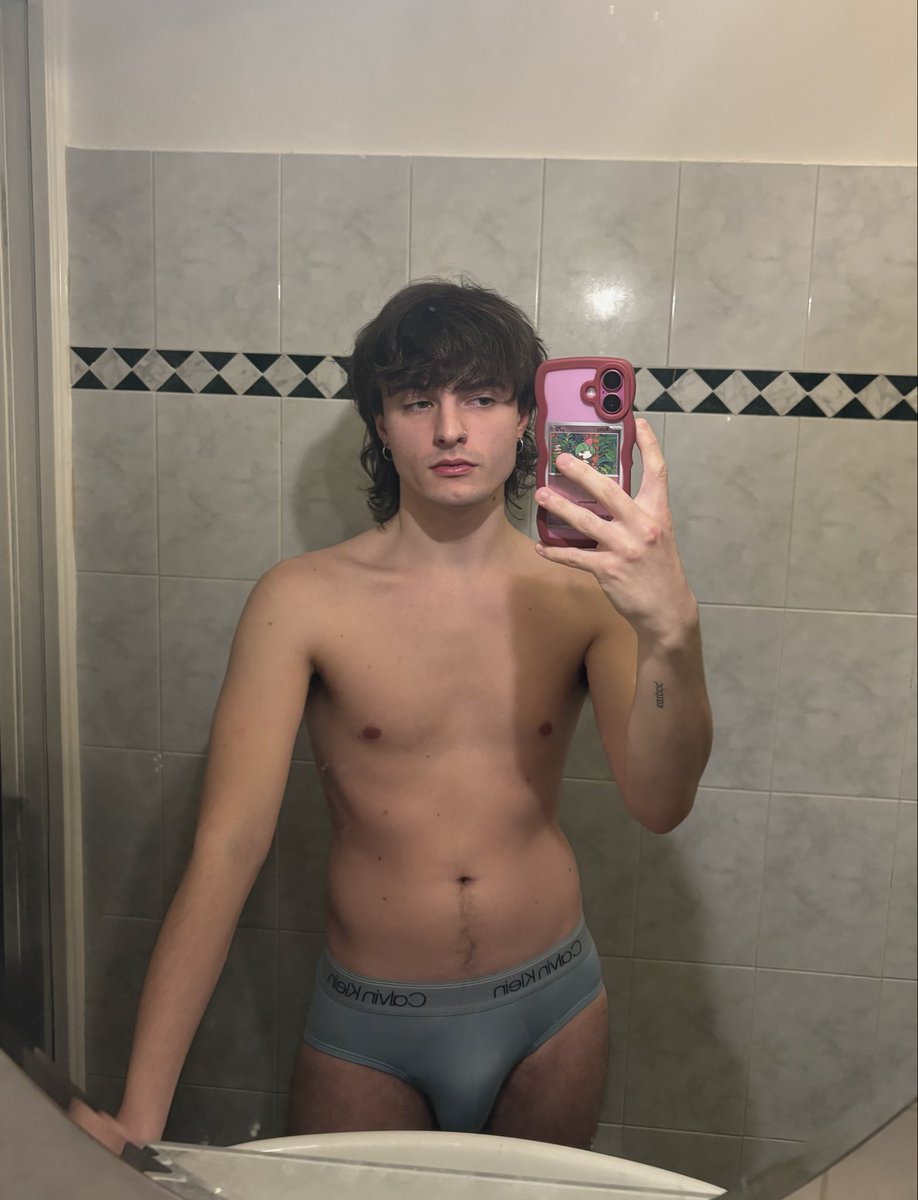 𝓪𝓷𝓭𝓻𝓮𝓪🏹 tweet media