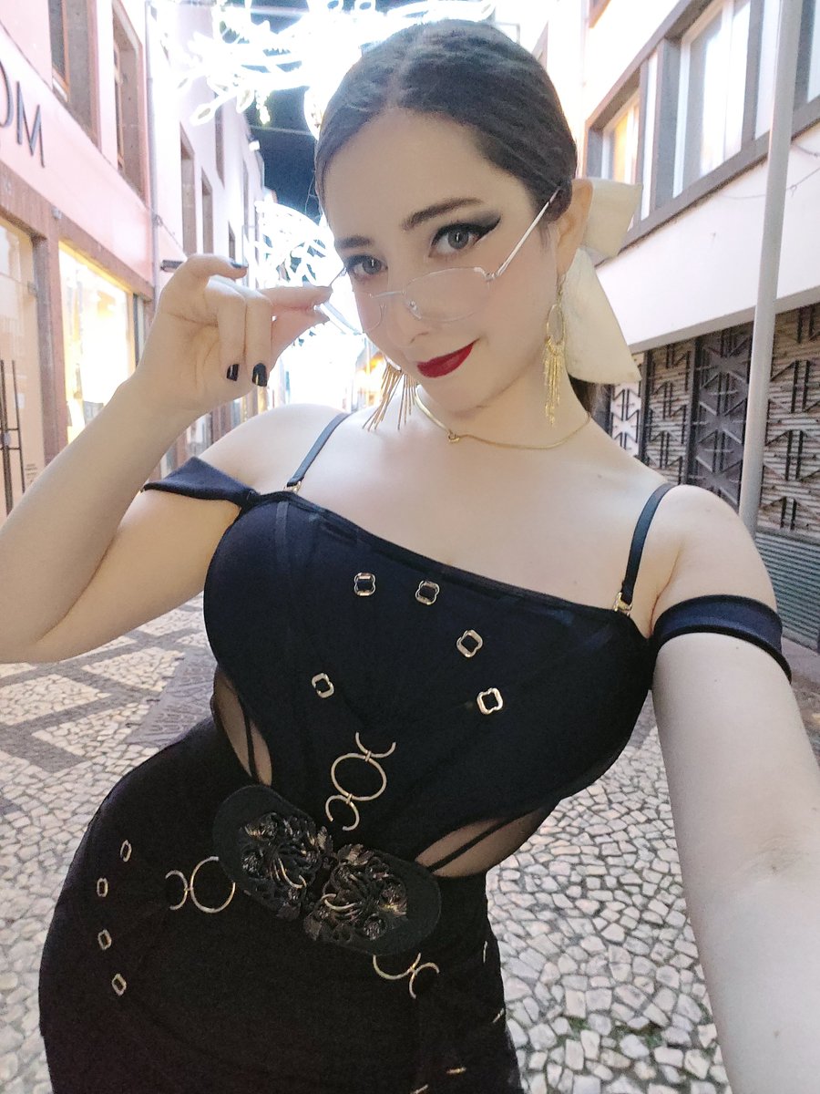 MikomiHokina's tweet photo. How do I look with this dress?😉 https://t.co/yzmBk8dHJl