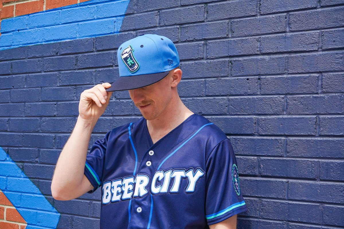 Asheville Tourists tweet media