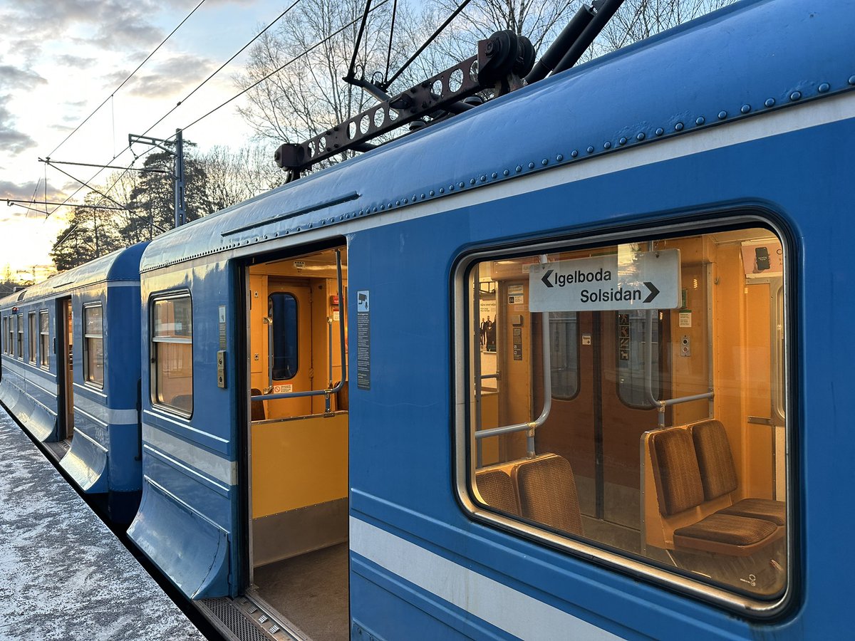 TridentTraveller tweet media