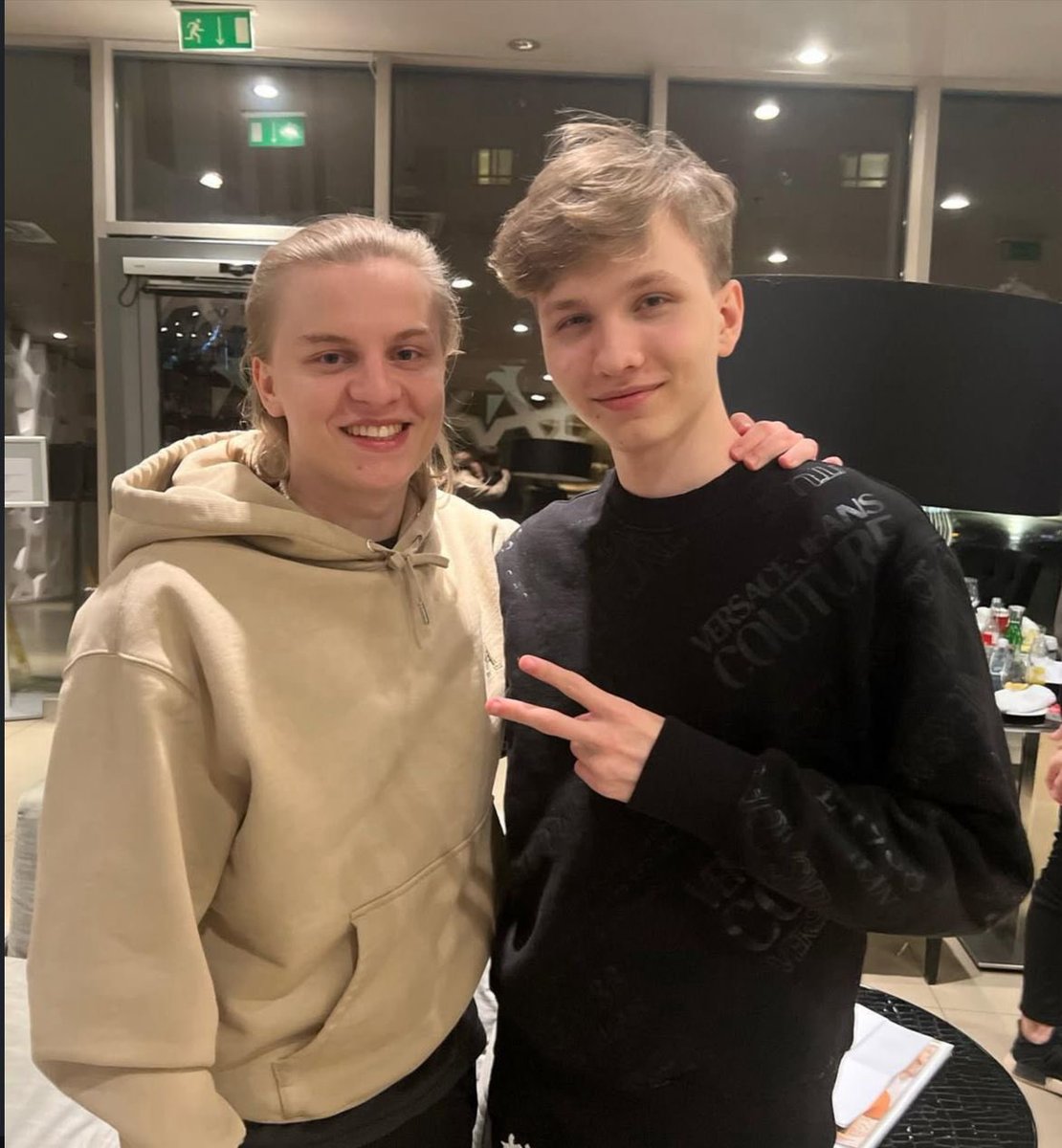 Fernanda tweet media