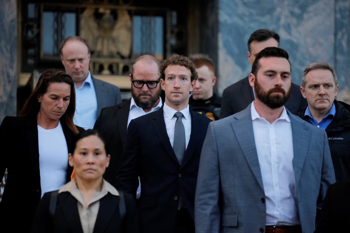 headline1today's tweet photo. 🚨 BREAKING: SILICON VALLEY JUST LOST. A jury has found Meta &amp; Google GUILTY of intentionally addicting children to their platforms. This is the "Big Tobacco" moment for social media. 📉🚫

See the leaked internal memos that sank Zuckerberg:👇
#BreakingNews  #MetaVerdict https://t.co/2mOaP94oe4
