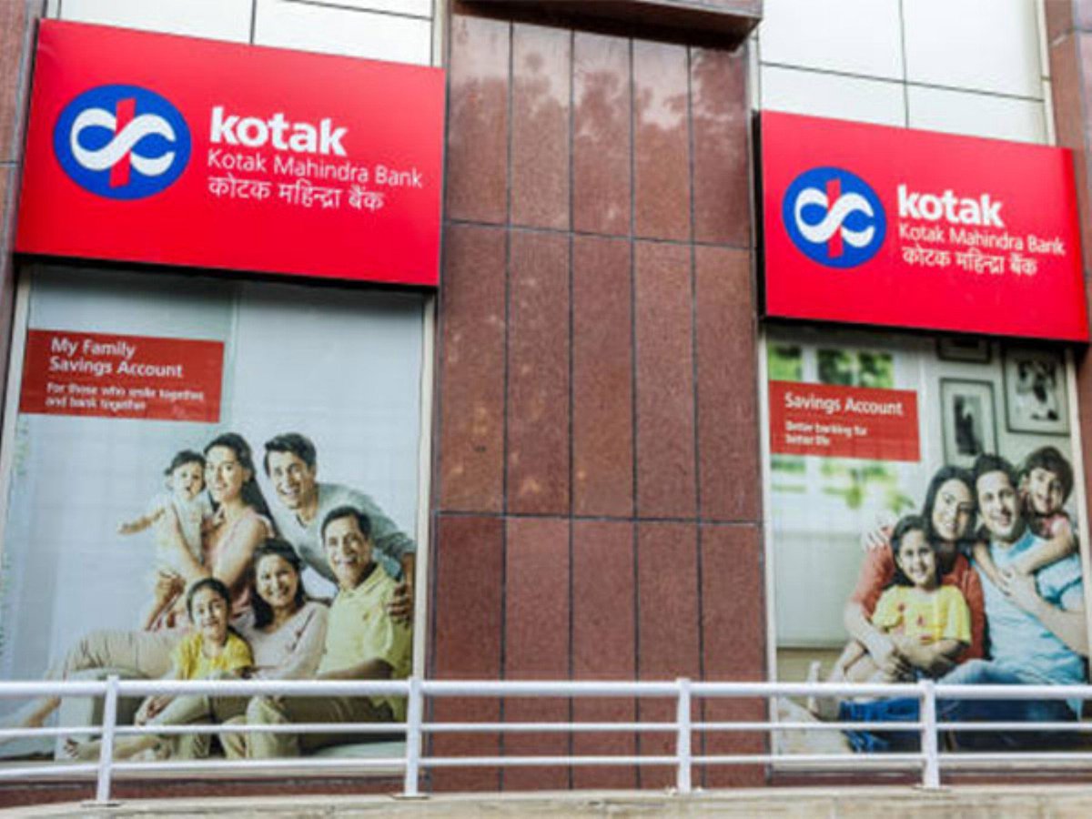 ani_digital's tweet photo. Kotak bank manager, another accused, arrested in Rs 145-crore Panchkula municipal corporation FDR irregularities case
Read @ANI Story |
https://t.co/6qJKVeGTOb
#KotakMahindraBank #FRD #Panchkulacase https://t.co/DYFebw32zV