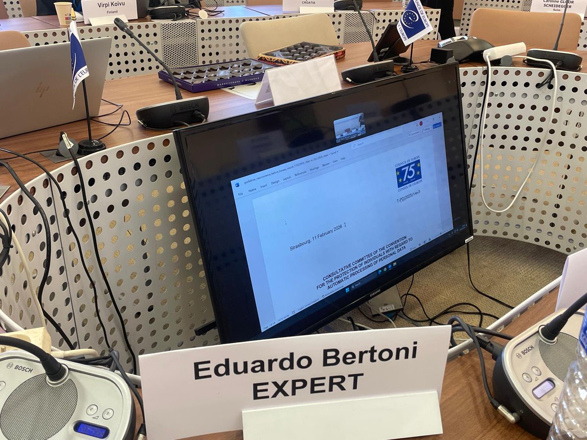 humanrts's tweet photo. On March 18-19, @humanrts Director Prof. @ebertoni provided expert input on the drafting of guidelines on data protection in the context of neurosciences at the Council of Europe’s Bureau of the Committee of Convention 108 (T-PD) at its 65th meeting in Paris.
#HumanRights #CfHRHL https://t.co/BBv1pmggAU